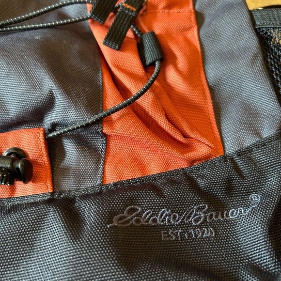Eddie Bauer backoack - Picture 2 of 6